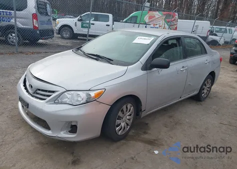 2013 Toyota Corolla Le z USA, uszkodzony, nr VIN 2T1BU4EE3DC921682